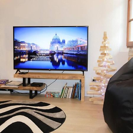 Lodge & Castle - Vue Chateau - Climatisation - Majord'Home อานซี ภายนอก รูปภาพ